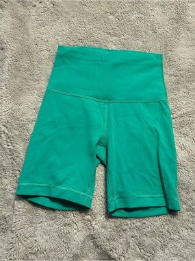 Lululemon High-Rise Wunder Train Shorts